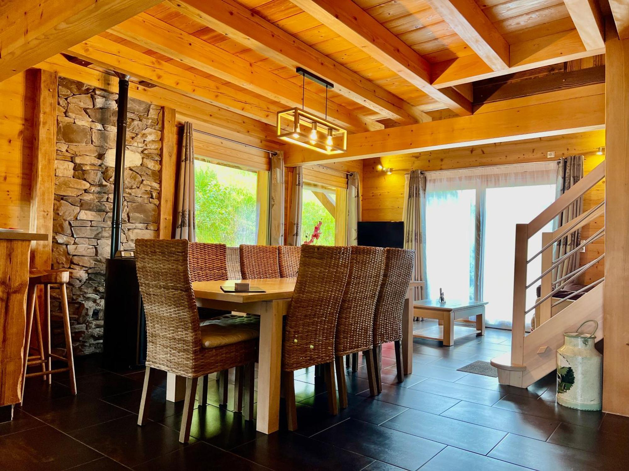 Logis Hotel, Chalets Et Restaurant Les Chatelmines 라브레세 외부 사진