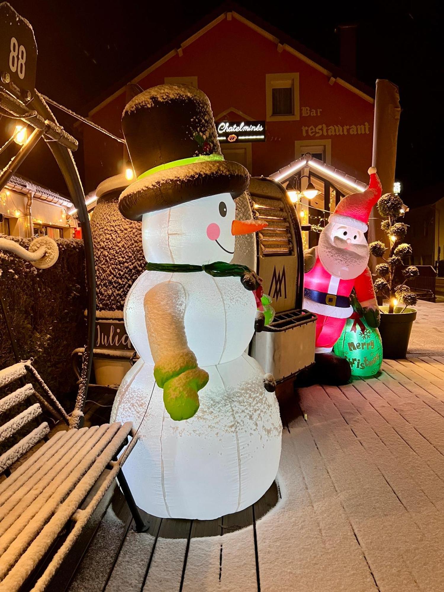 Logis Hotel, Chalets Et Restaurant Les Chatelmines 라브레세 외부 사진